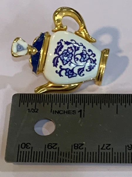 Avon Teapot Pin Brooch Blue And White Porcelain Enamel Vintage