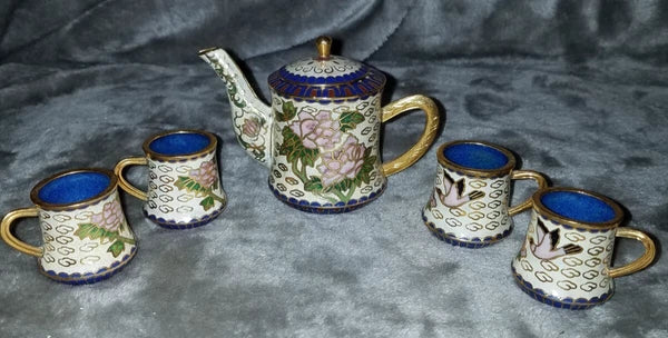 Miniature Enamel Set of 6 Coffee/Tea Pot & 4 Cups