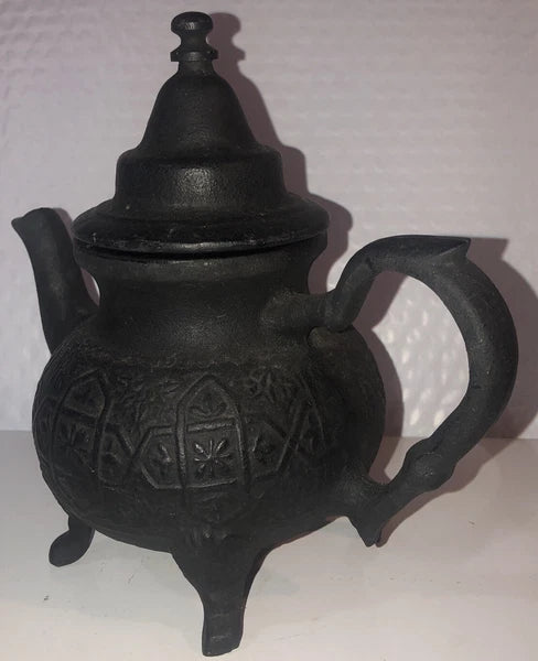 Ornate Vintage Cast Iron/Enamel Moroccan Style Tea Kettle 8" w/strainer basket