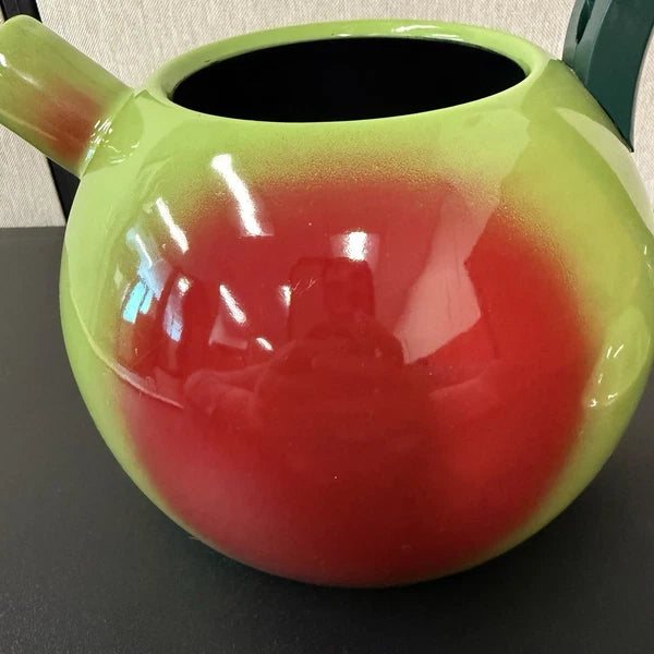 Vintage Copco Kettle Enamelware 1980s Large Apple/Pear Shaped Retro Kitchen Tea