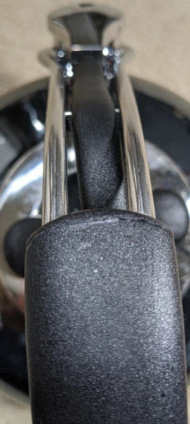 CHANTAL Black Onyx Whistling Tea Kettle Teapot Enamel on Steel