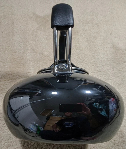 CHANTAL Black Onyx Whistling Tea Kettle Teapot Enamel on Steel