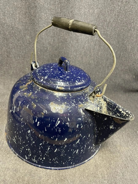 LARGE 9.25” Vintage Retro Enamelware Teapot Blue Speckled Enamel Granite Ware